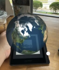 เพิ่มประสบการณ์อีคอมเมิร์ซด้วย AR: คู่มือการแสดงสินค้าด้วย 3D บนแอปมือถือ